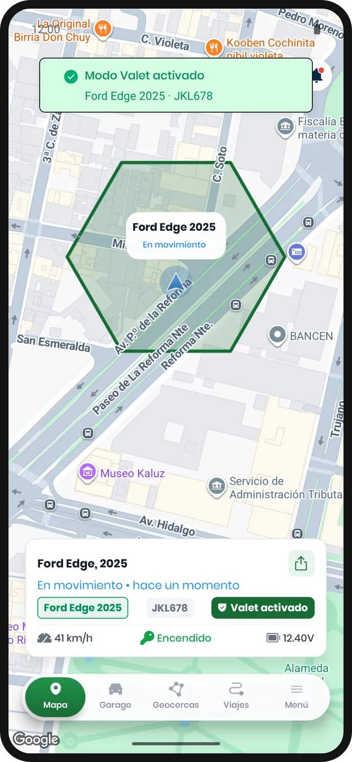 Mapa de encontrol con la zona de Modo Valet alrededor del vehículo y la tarjeta mostrando Valet activado.